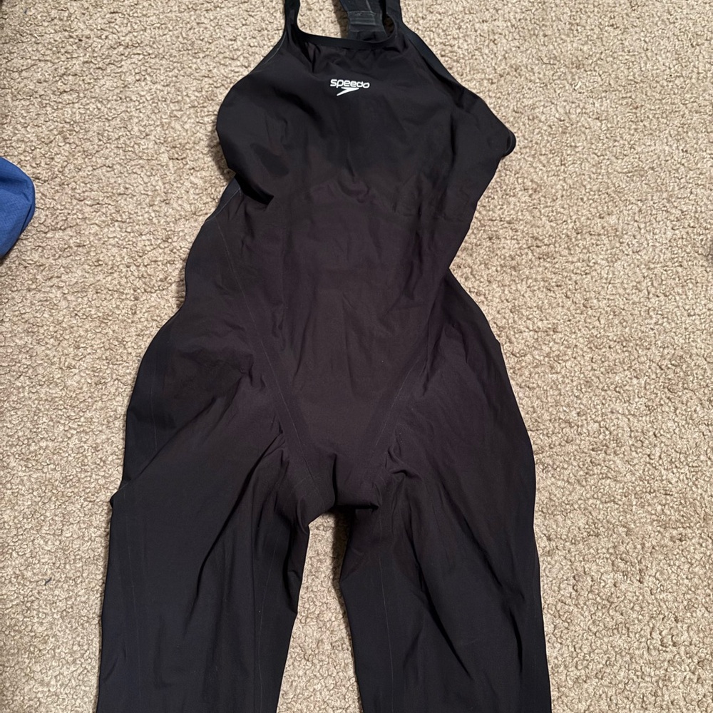 Speedo Women’s LZR Valor 2.0 open back tech suit